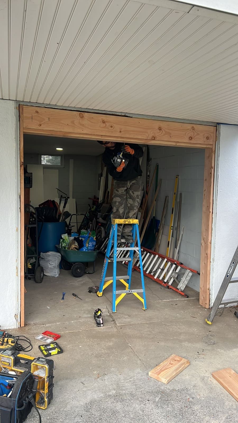 Garage door work in Palm Springs, FL - photo 3