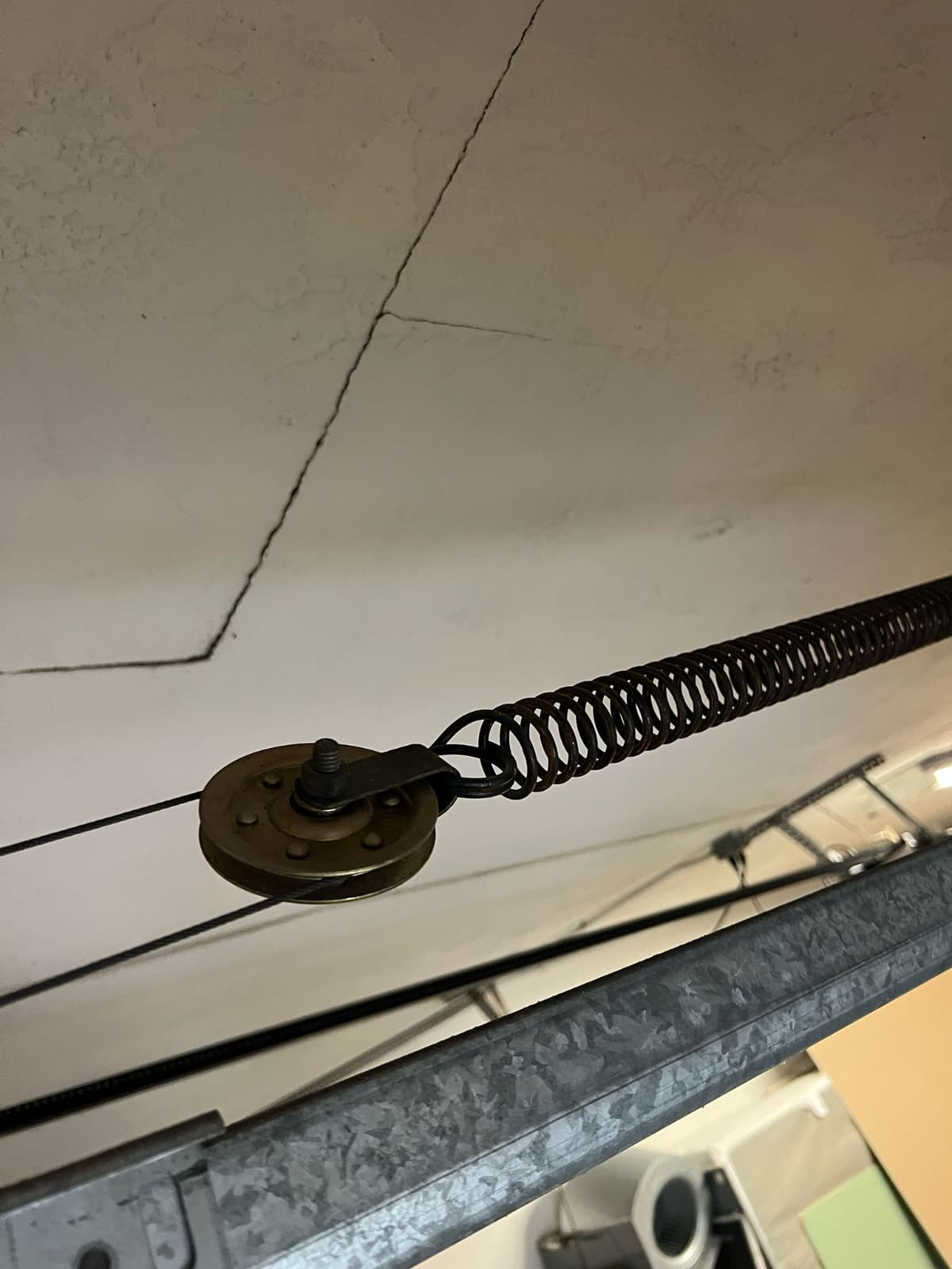 Garage door work in Dania Beach, FL - photo 4